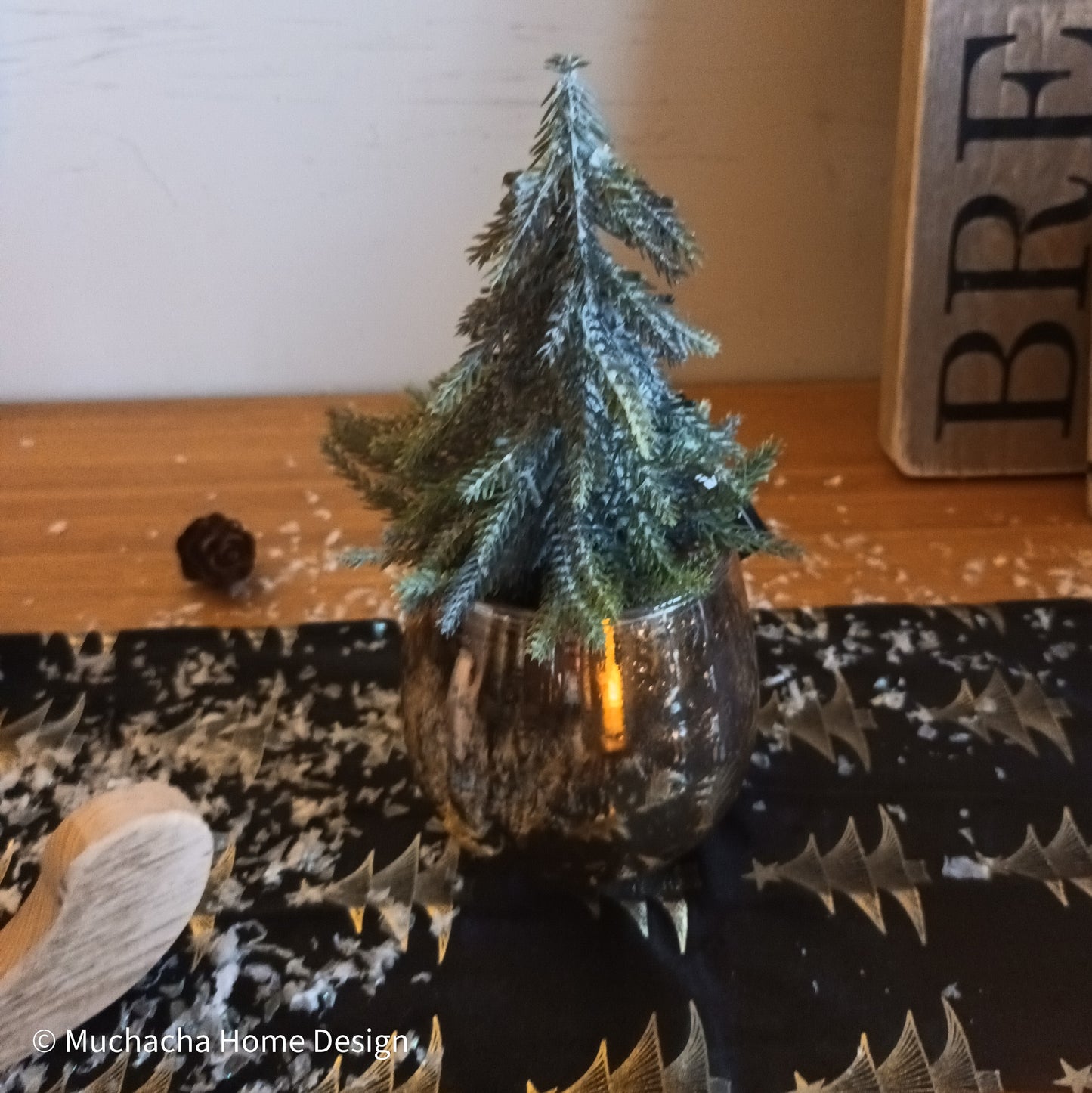 Minikerstboom - in grijze pot