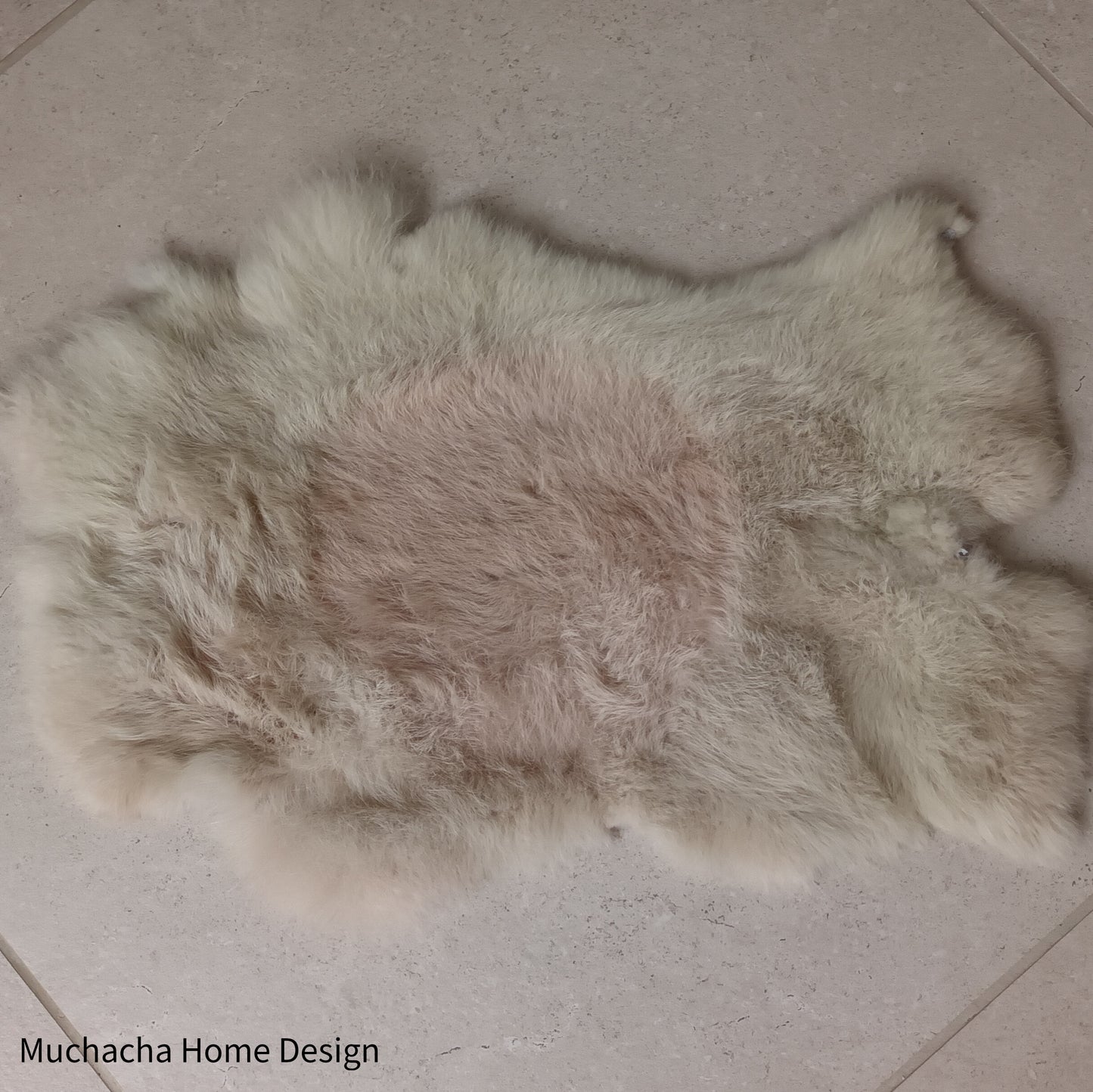 Konijnenvelletje - Beige - Decoratief - Mars&More