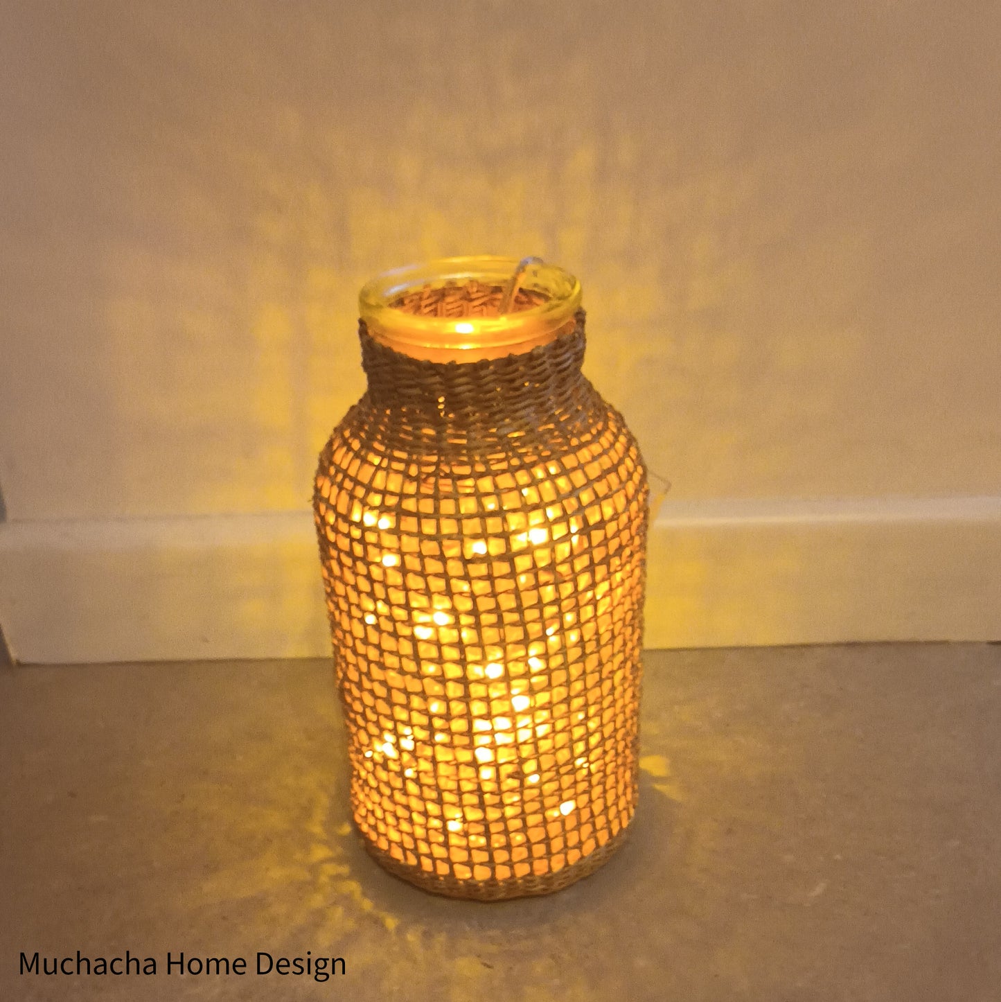 Vaas boho glas met rotan hoes - 15cm