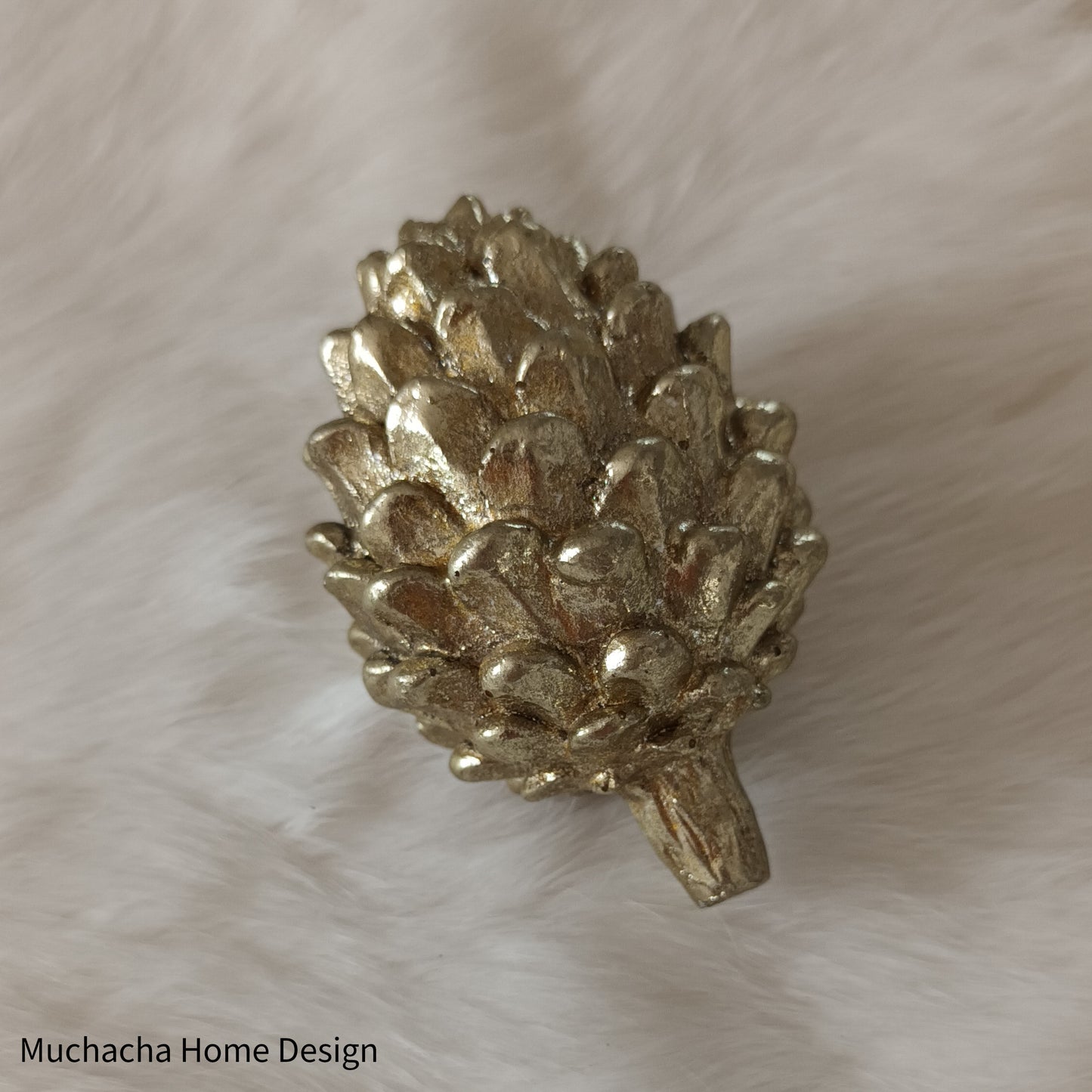 Gouden dennenappel - Liggend model
