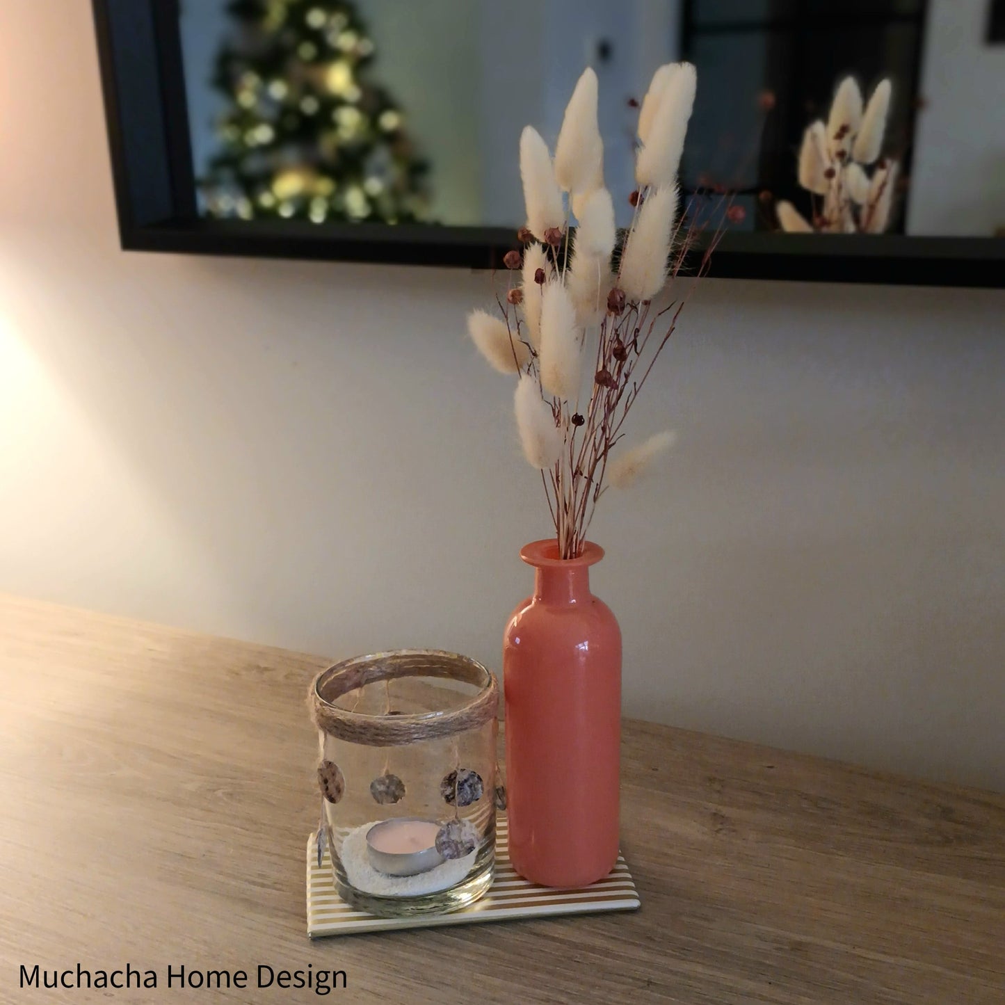 Ibiza kaarsenhouder & droogbloemboeket in koraalvaasje