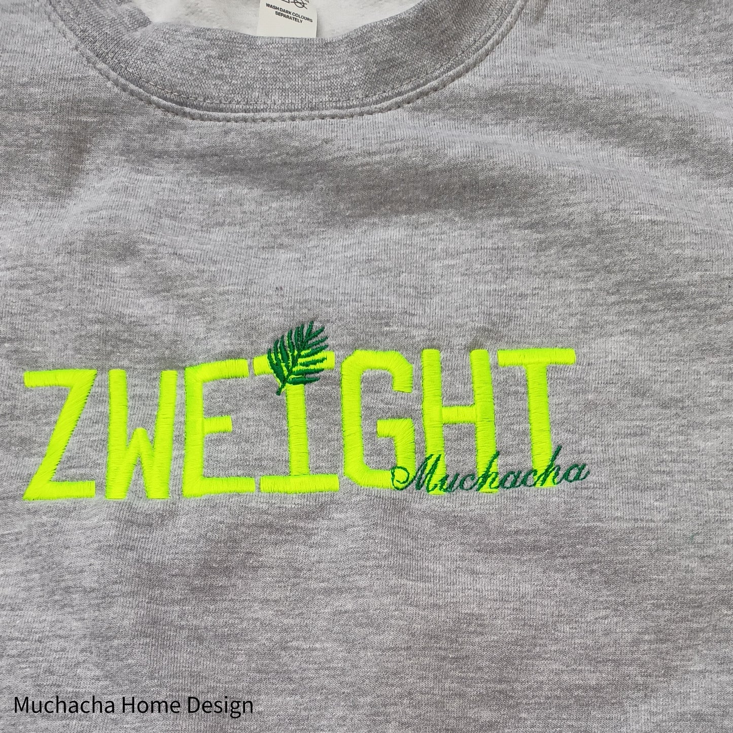 Sweater -ZWEIGHT - Geborduurd- Lichtgrijs - Muchacha - Medium