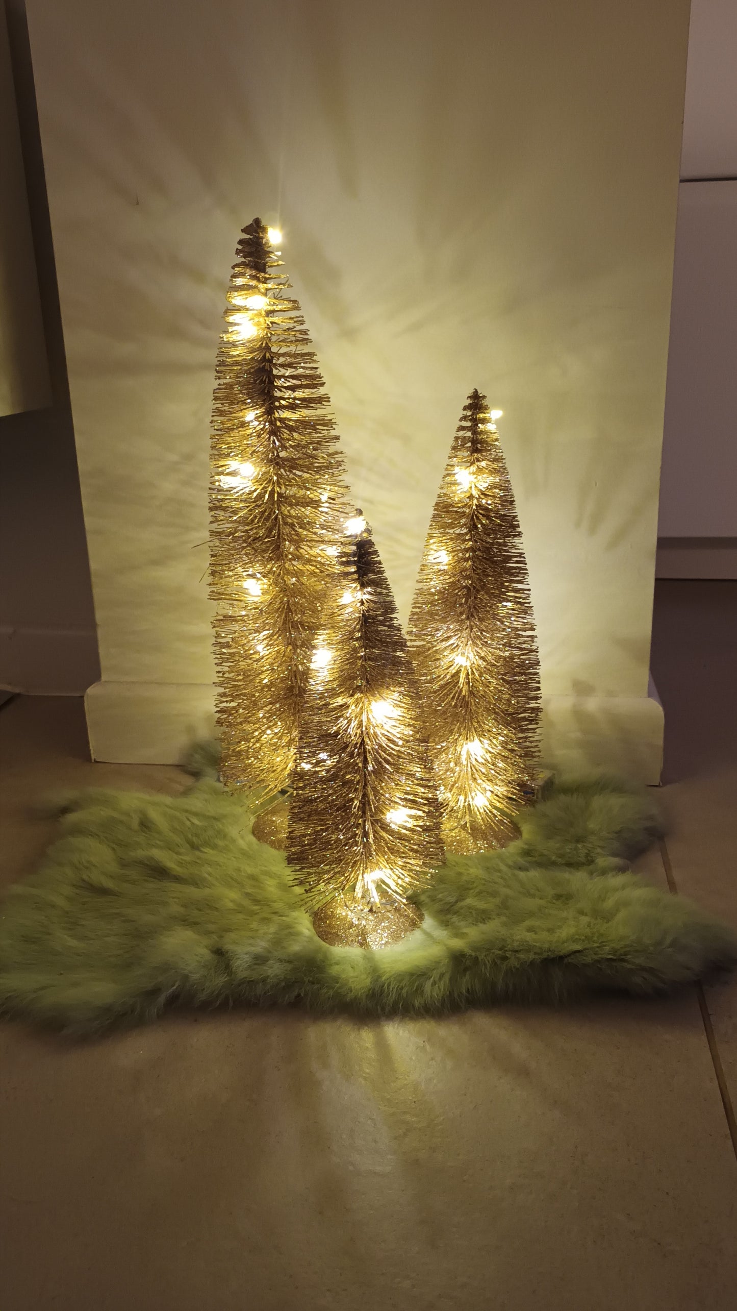 Kerstboom - Goud - Met ledlichtjes en batterijen - L