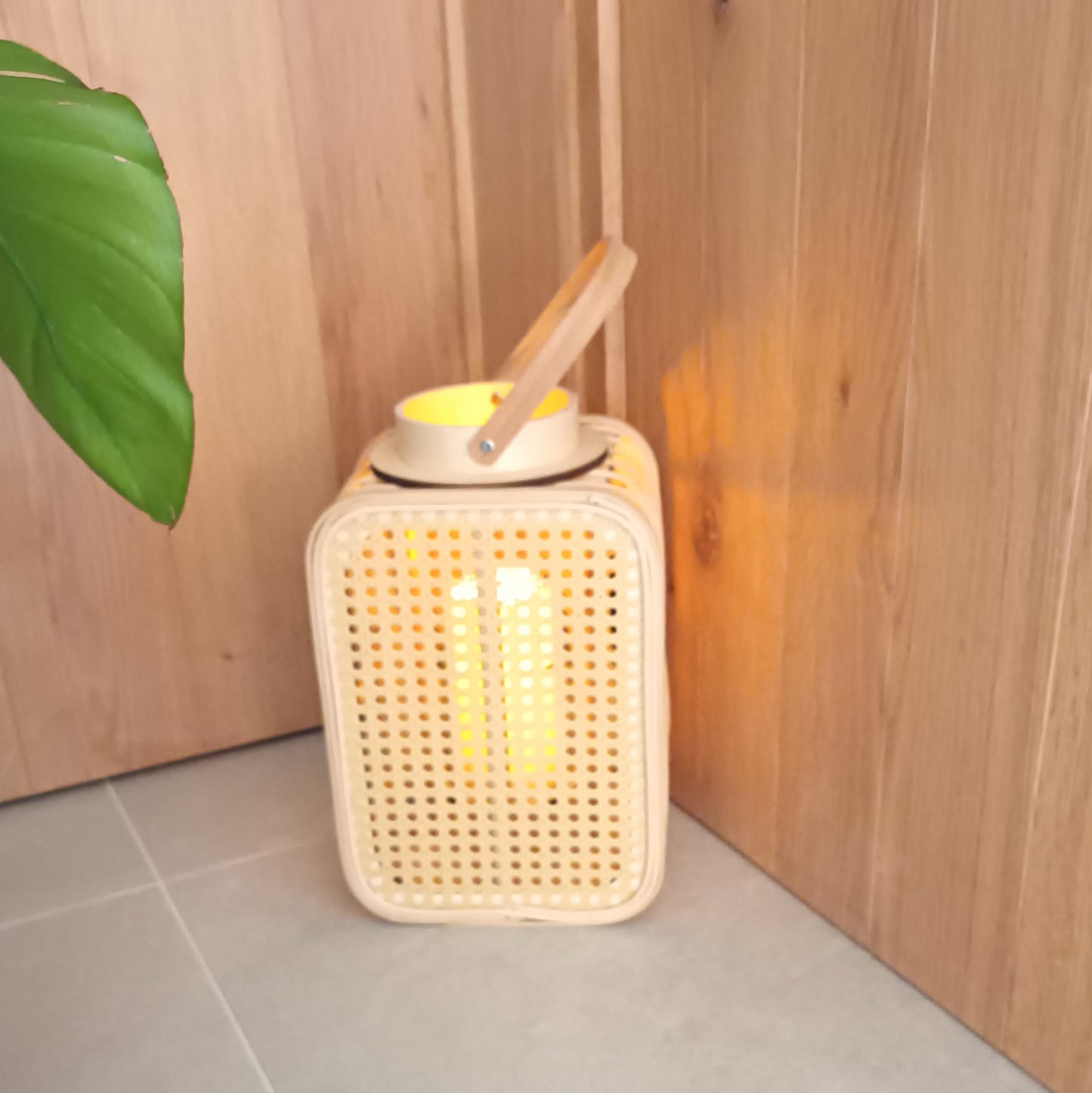Houten rotan lantaarn L