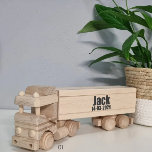 Houten speelgoed - Spaarpot - Gepersonaliseerd